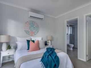 Merchants Court Central 3 bedroom townhouse - 4