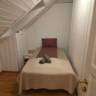 Stay right in the heart of Haugesund city centre 3 Top etasje - 1