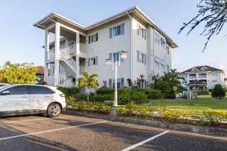 Dream Big Getaway at FernCourt 2BR Apartment Near Ocho Rios - 1