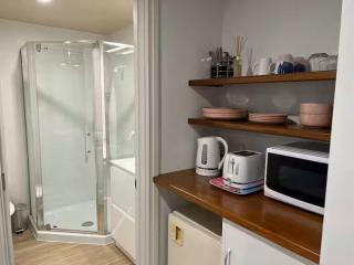 Lake View Studio Close to Queenstown & Ski Field - 3