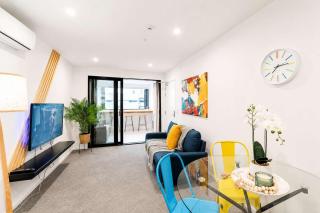 Madhouse Comfort - 2-BR Haven on Tuam Street - 3