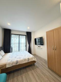 Functional Studio Saigon Royal Hana Apart - 7