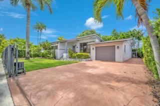 Modern Miami Oversized 3 Bedroom in Central Location - 9