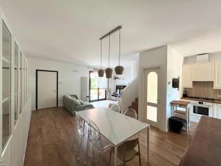Nice villa with pool and garden - 7
