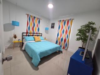 Miami Art Vibes Home - 1