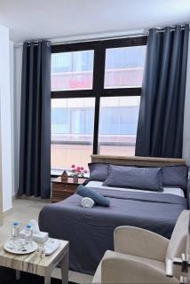 Luxury Aura Stay - 1