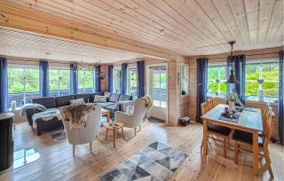 Nice Home In Skare With House A Mountain View - 6