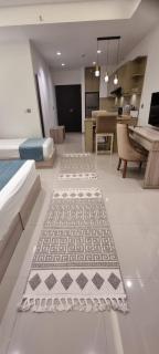 Ocean Breeze Sea View Luxury Apartments - 8