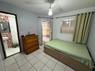 Apartamento 200 metros da praia - 1