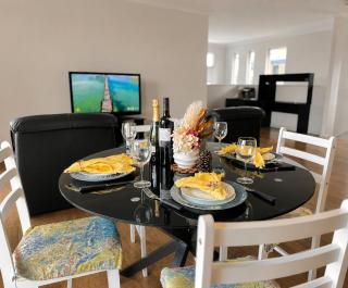 16B Peaceful Ensuite Room in Coopers Plains - 7