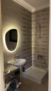 Luxury 3-Bedroom Hotel-Style Apartment in New Capital-Celia - 8