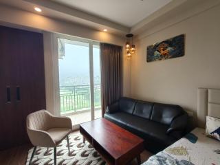 Cozy Suite at Omaxe ITC - 6