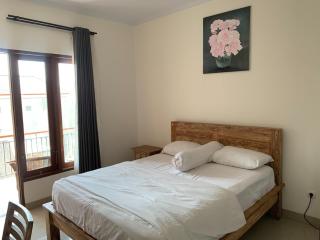 Ishana Kost - 1