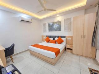 Hotel Smart Snap Sector 104, Noida - 2