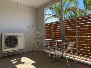The Padbury Suites 8-Premium City Apartment - 4