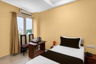 Townhouse Defence Colony Noida - 7