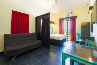 Microtel by Wyndham Puerto Princesa - 2