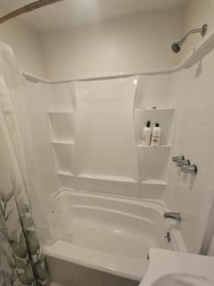 Cozy 2 Bed 2 Bath close to Downtown San Diego! - 4