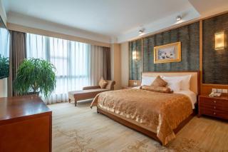 Qingdao Blue Horizon Hotel Huangdao - 1