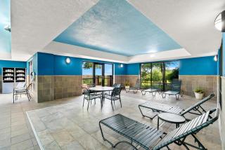 Hampton Inn and Suites Peru - 4