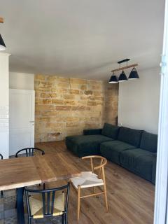 Amazing apartment with balcony, right in the center! - 5
