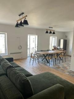 Amazing apartment with balcony, right in the center! - 4
