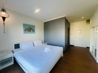 I Style Hua Hin Hotel - 3