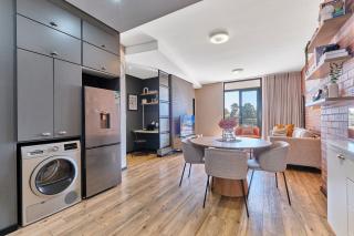 Sunny Premium Stay - Family & Business Ready - 8