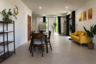 2BR Spacious Villa Garden Family Pets - 0