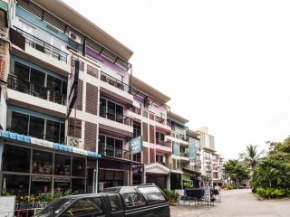 OYO 826 Cozy Rooms - 4