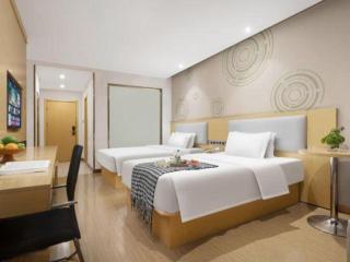 GreenTree Inn Huanggang City Wuxue City Kanjiang Avenue - 9