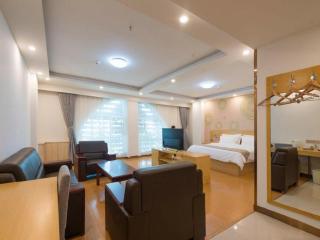GreenTree Inn Qinhuangdao Changli County Guangyuan Life Square Duanyang Street East Section - 7