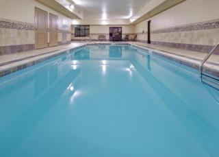 Holiday Inn Express Hotel & Suites Grand Island By IHG - 9