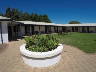 Busselton Ithaca Motel - Busselton - 8