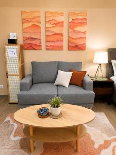 Cozy Minimalist Studio Abreeza Place Tower 2 Beside Abreeza Mall Davao City - 9