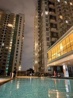Cozy Minimalist Studio Abreeza Place Tower 2 Beside Abreeza Mall Davao City - 2