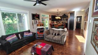 Evergreen House - 2
