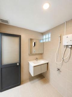 RADAR Homestay - 4