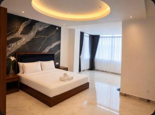 Bravon Sky Hotel - 9