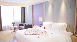 Lavande Hotel Shenzhen Pingshan High-Speed Railway Station Longdong Metro Station - 1