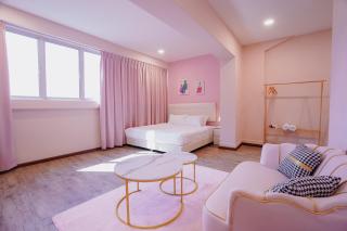 Hugstore Pink Hotel - 6