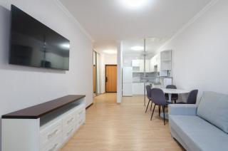 10-41b Kvartet, Vasyl Lypkivskyi 16b, Kyiv, railway station, metro nearby, fantastic city view, Petrovdom Apartment - 7