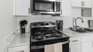 Landing Amazing 1BD in Bear Creek - 5