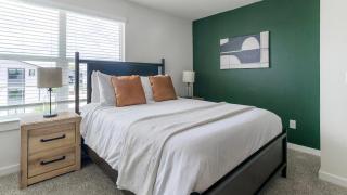 Landing Amazing 1BD in Bear Creek - 2
