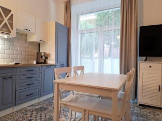Blu Apartment - 6