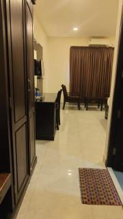 Hotel Varsha International - 8