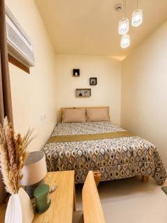 Royal Oceancrest Mactan by 2A Holloway Staycation - 2
