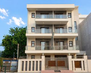Hotel Retro Folic Near Golf Course Road & Cyber City - 9
