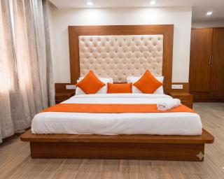 Hotel Retro Folic Near Golf Course Road & Cyber City - 6