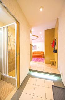 Studio Apartment Near Old Town & Station - 3